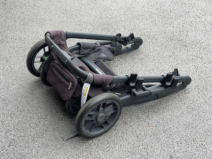 Balance bike / scooter holder for pram