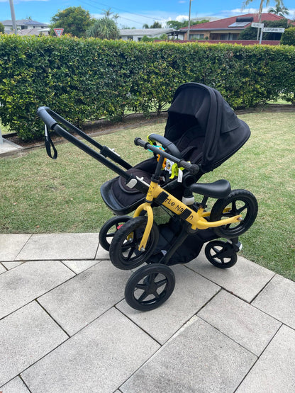 Balance bike / scooter holder for pram